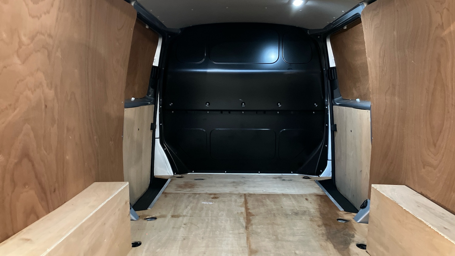 Used Volkswagen Transporter 2022 for sale - 76737929: Photo 20