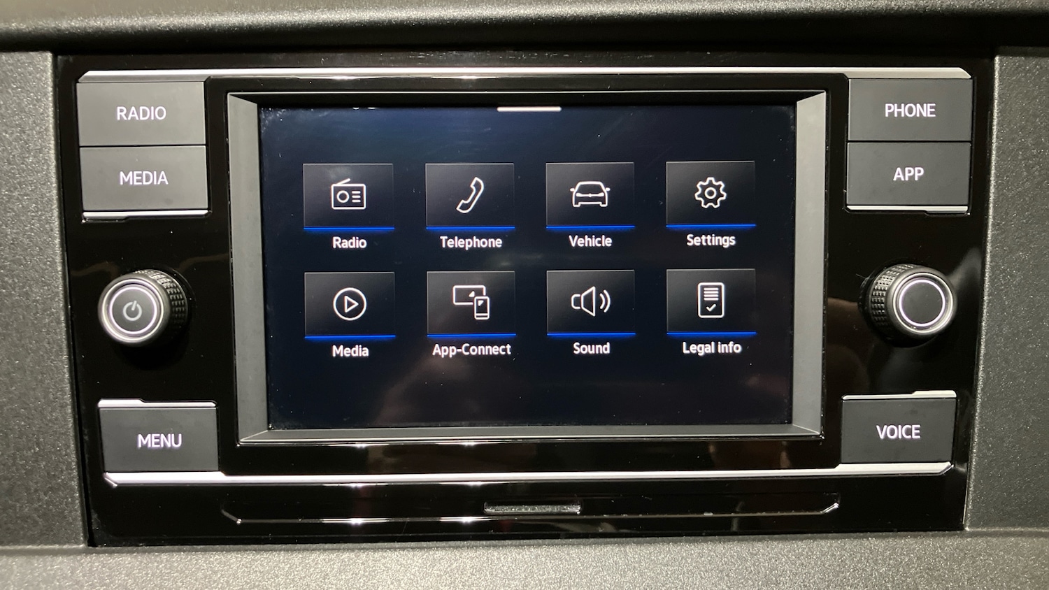 Used Volkswagen Transporter 2022 for sale - 76737929: Photo 38