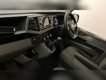 Used Volkswagen Transporter 2023 for sale - 77663311: Photo