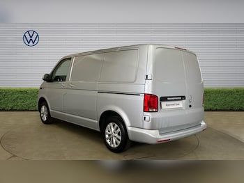 Used Volkswagen Transporter 2023 for sale - 77997407: Photo