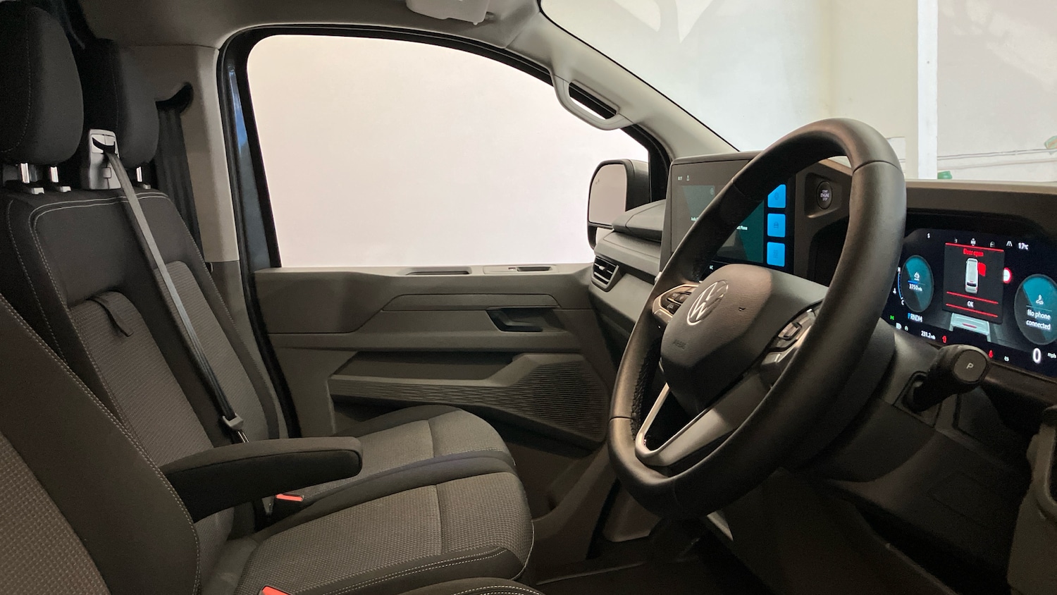 Used Volkswagen Transporter 2025 for sale - 76156518: Photo 15