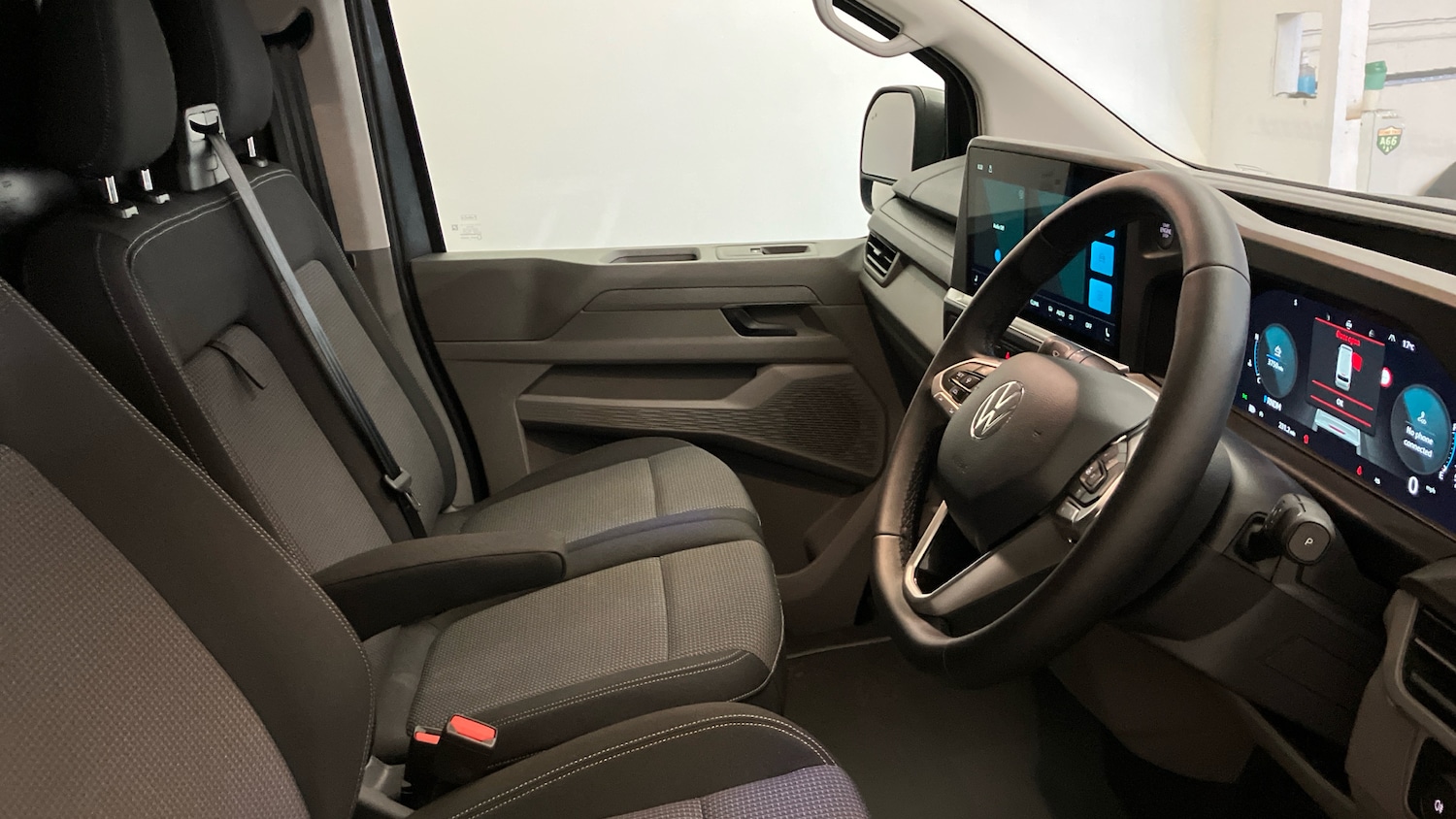 Used Volkswagen Transporter 2025 for sale - 76156518: Photo 28