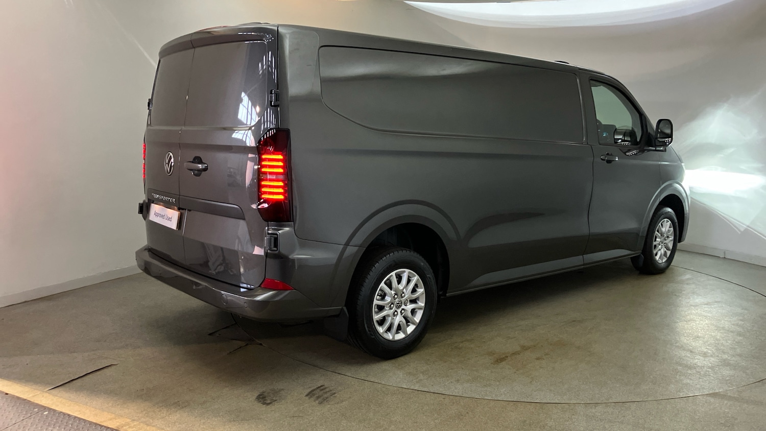 Used Volkswagen Transporter 2025 for sale - 76156518: Photo 32