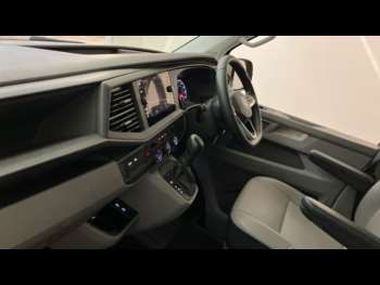 Used Volkswagen Transporter Shuttle 2022 for sale - 74972482: Photo