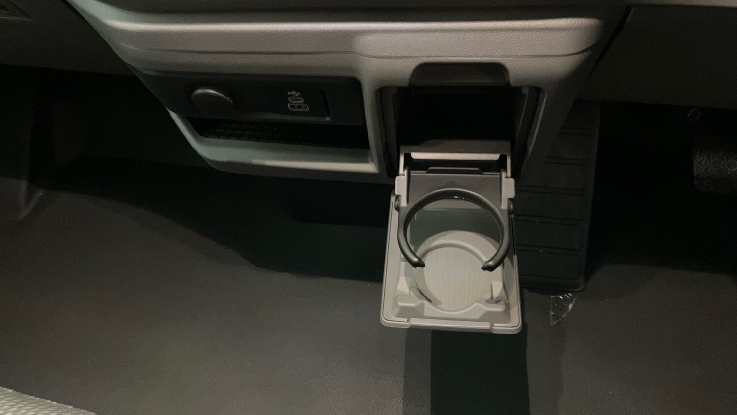 Used Volkswagen Transporter 2025 for sale - 77676153: Photo 14