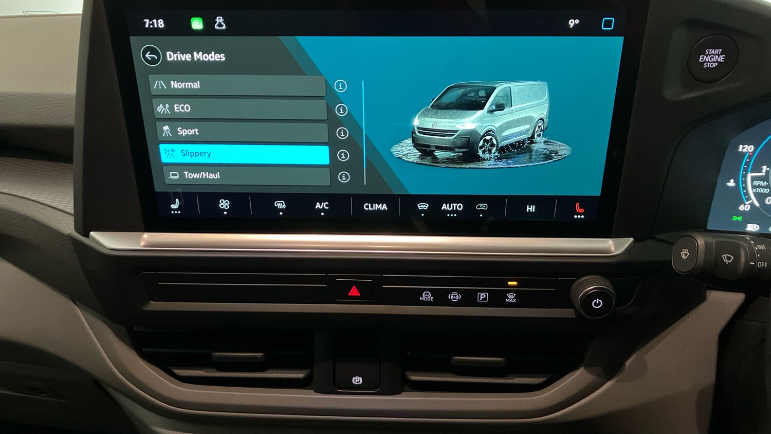 Used Volkswagen Transporter 2025 for sale - 77676153: Photo 42