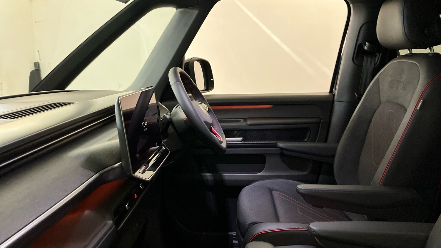 Used Volkswagen ID.Buzz 2025 for sale - 77482334: Photo 26