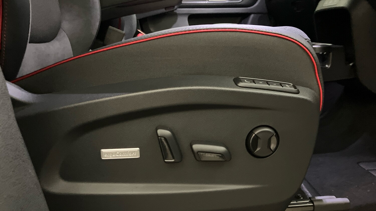 Used Volkswagen ID.Buzz 2025 for sale - 77482334: Photo 32