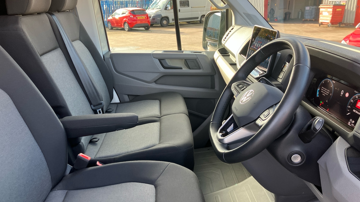 Used Volkswagen Crafter 2025 for sale - 76340494: Photo 27