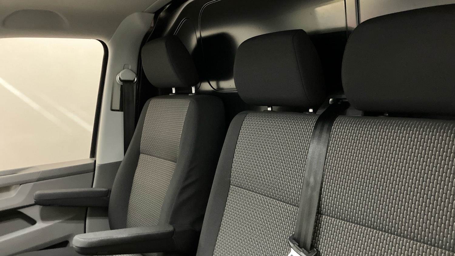 Used Volkswagen Transporter 2022 for sale - 76479469: Photo 16