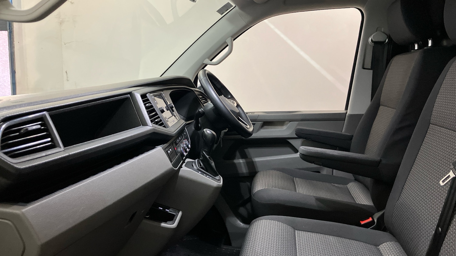 Used Volkswagen Transporter 2022 for sale - 76479469: Photo 22