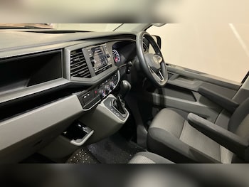 Used Volkswagen Transporter 2022 for sale - 76479469: Photo