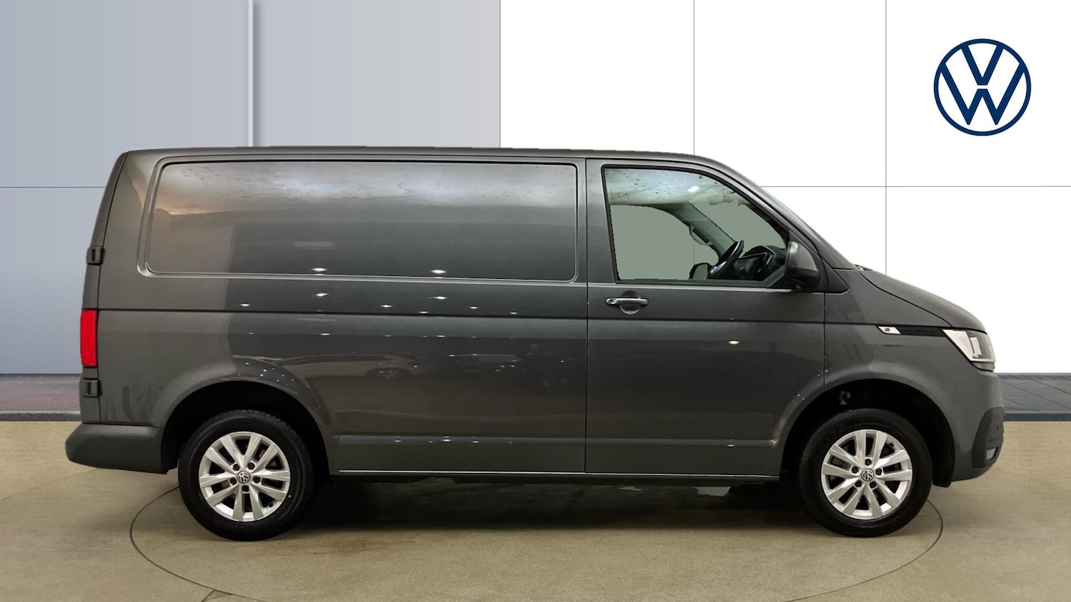 Used Volkswagen Transporter 2022 for sale - 76479469: Photo 4