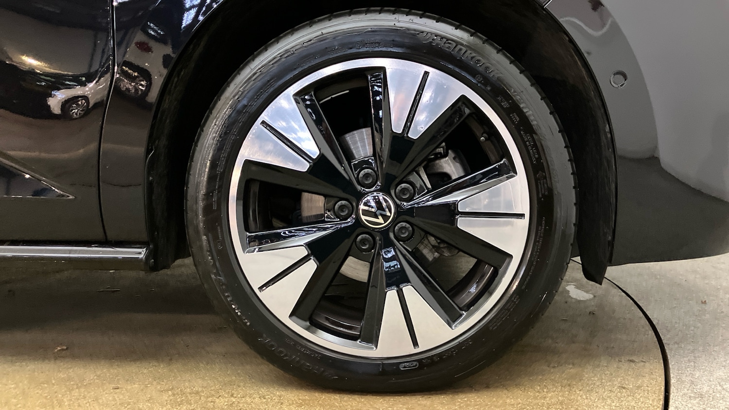 Used Volkswagen Multivan 2025 for sale - 76505483: Photo 5