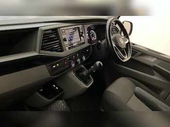 Used Volkswagen Transporter 2023 for sale - 79356920: Photo