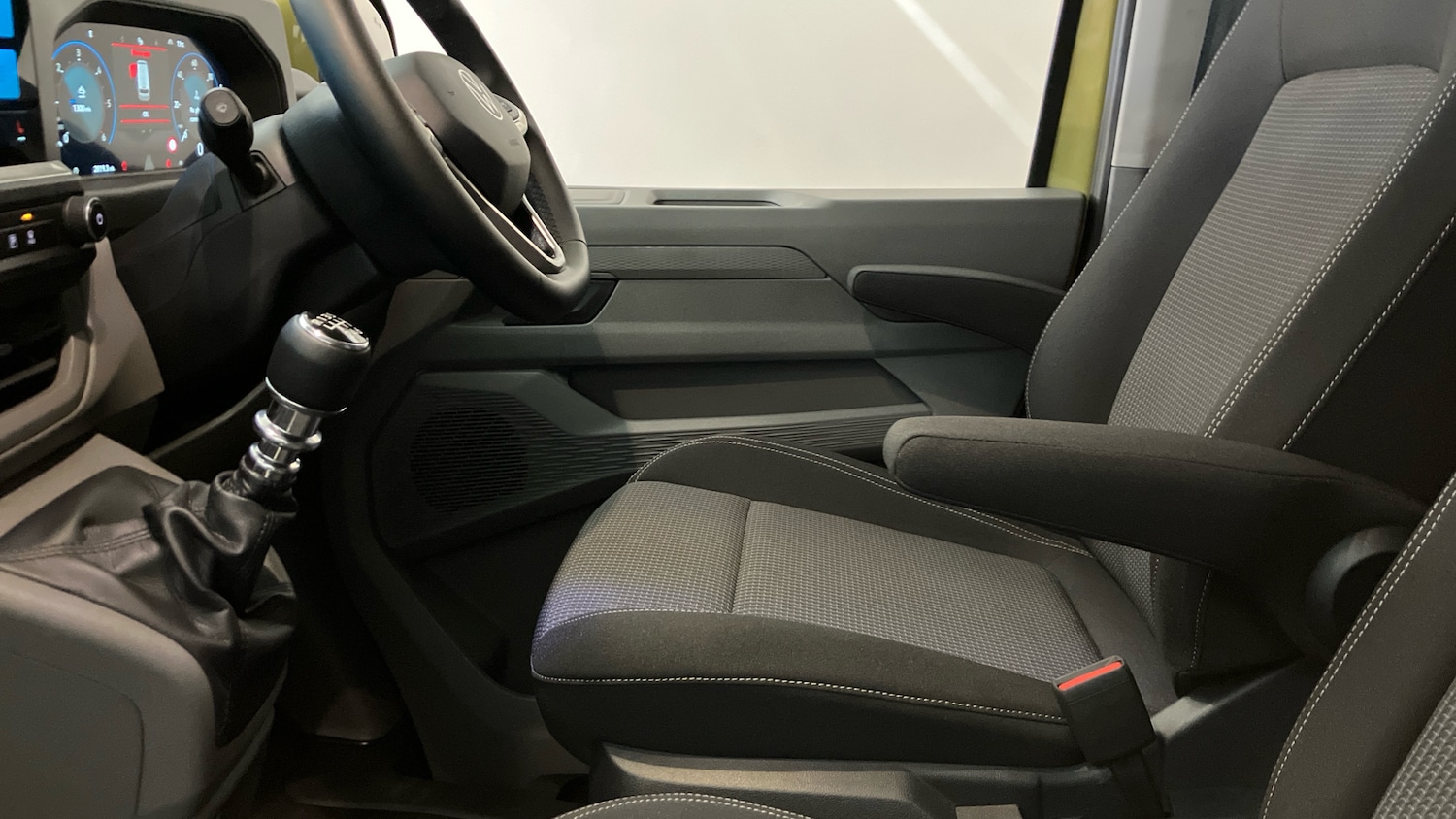 Used Volkswagen Transporter 2025 for sale - 76761928: Photo 23