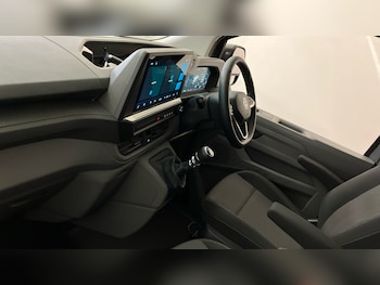 Used Volkswagen Transporter 2026 for sale - 78107281: Photo