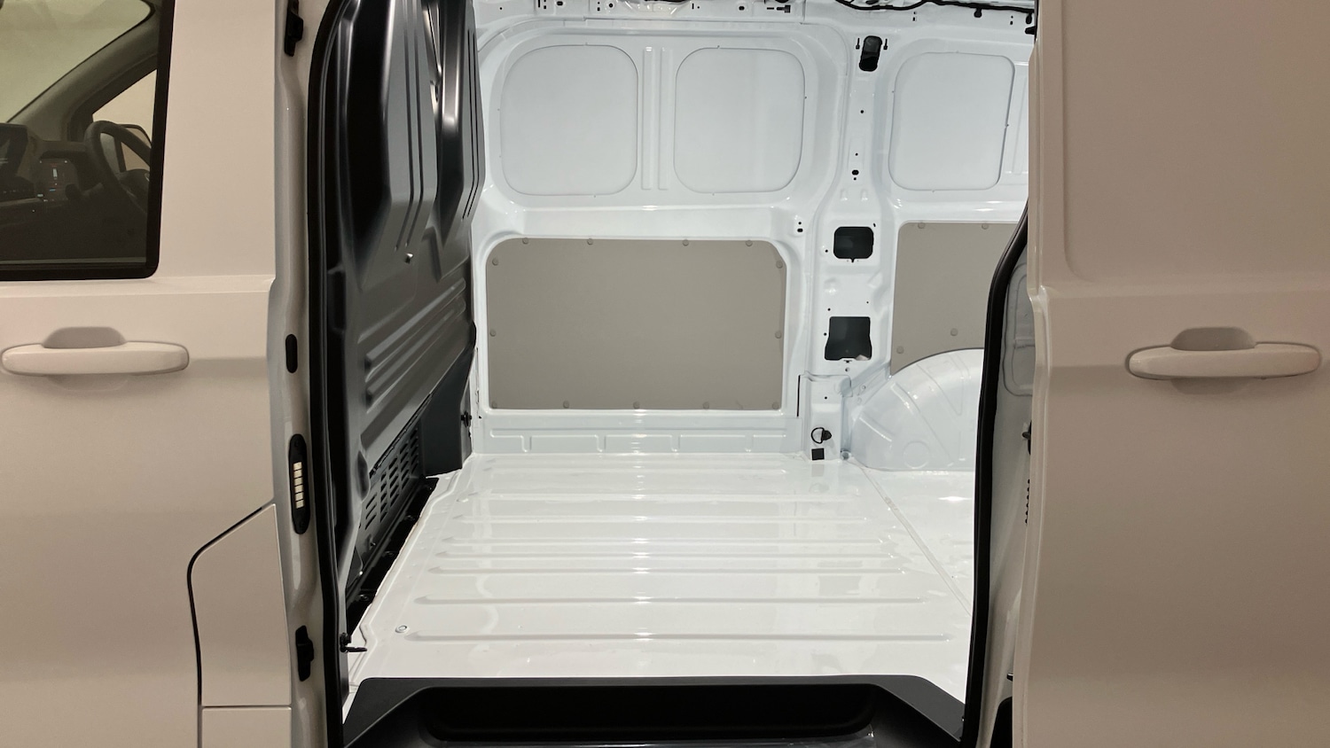 Used Volkswagen Transporter 2025 for sale - 78077536: Photo 26