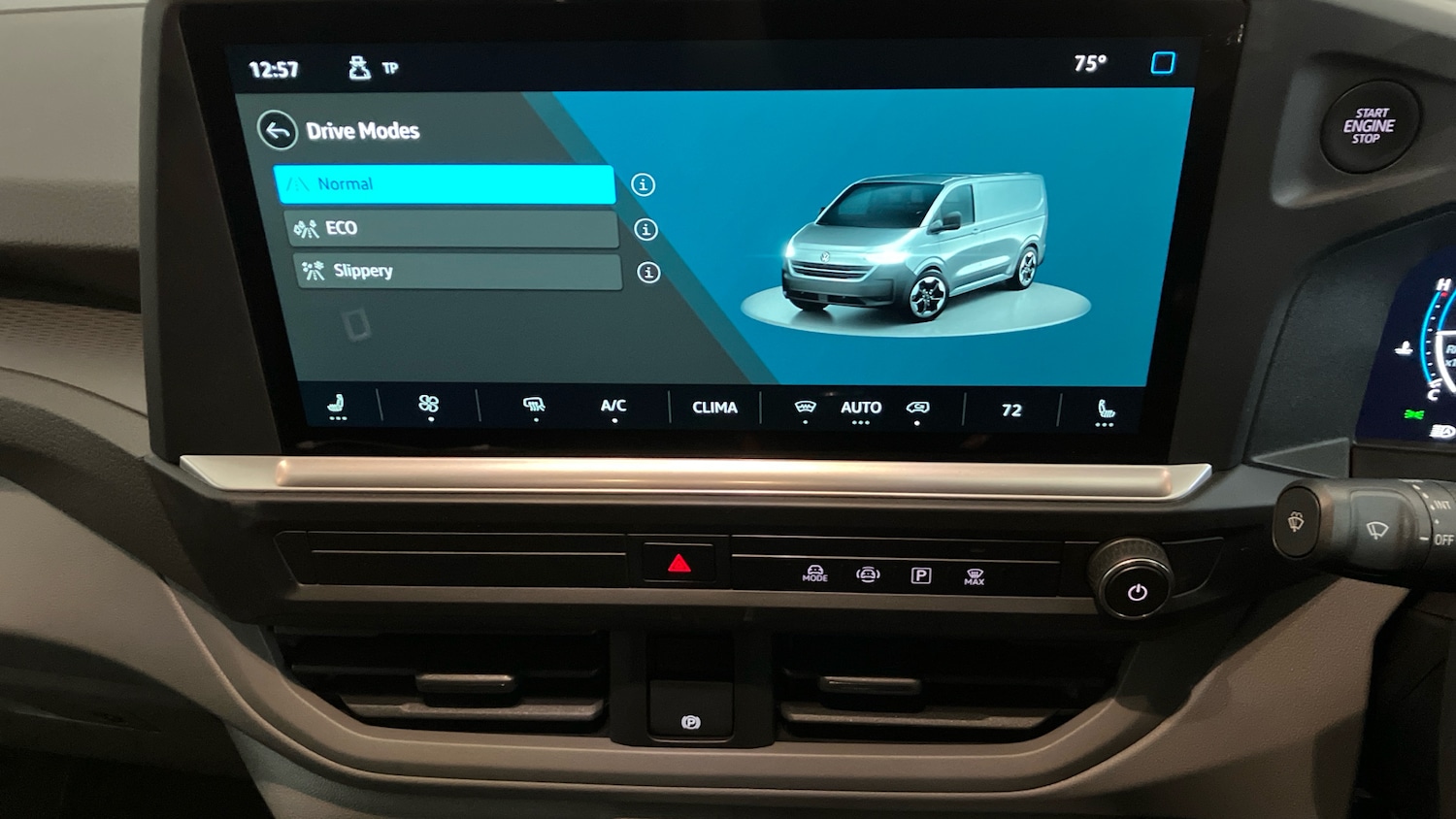 Used Volkswagen Transporter 2025 for sale - 76156515: Photo 41