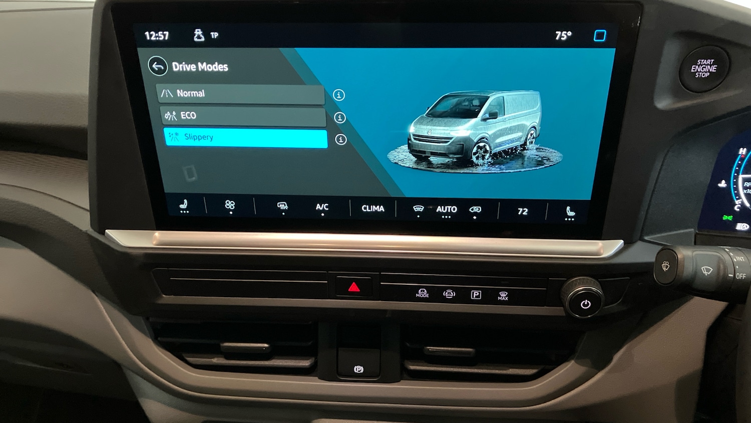 Used Volkswagen Transporter 2025 for sale - 76156515: Photo 43