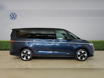 Used Volkswagen Multivan 2024 for sale - 78107272: Photo