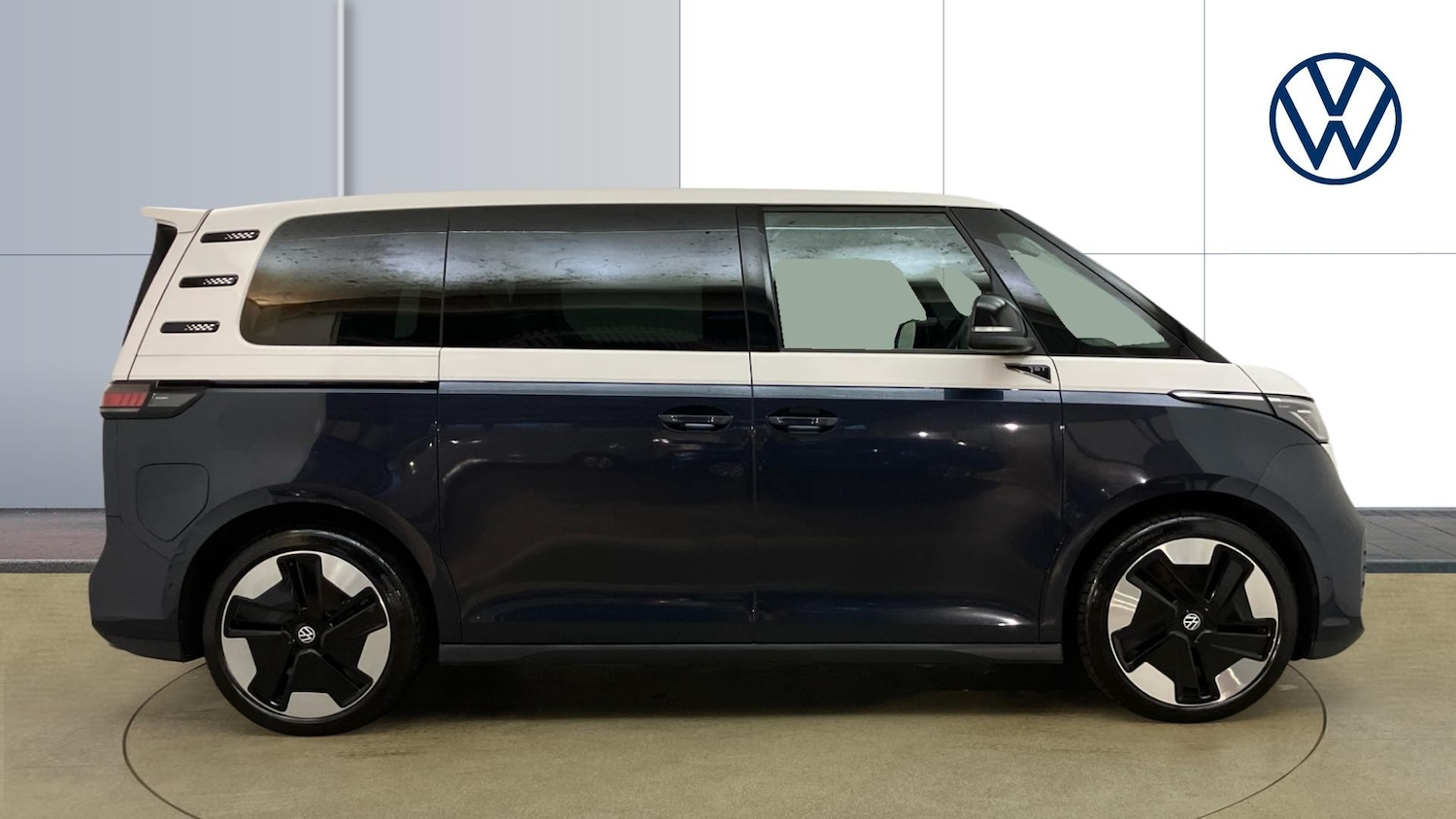 Used Volkswagen ID.Buzz 2023 for sale - 76859004: Photo 4