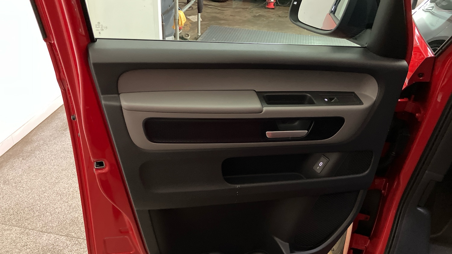 Used Volkswagen ID.Buzz 2025 for sale - 76761927: Photo 40