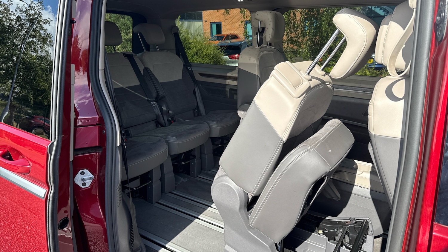 Used Volkswagen Multivan 2023 for sale - 77070793: Photo 45