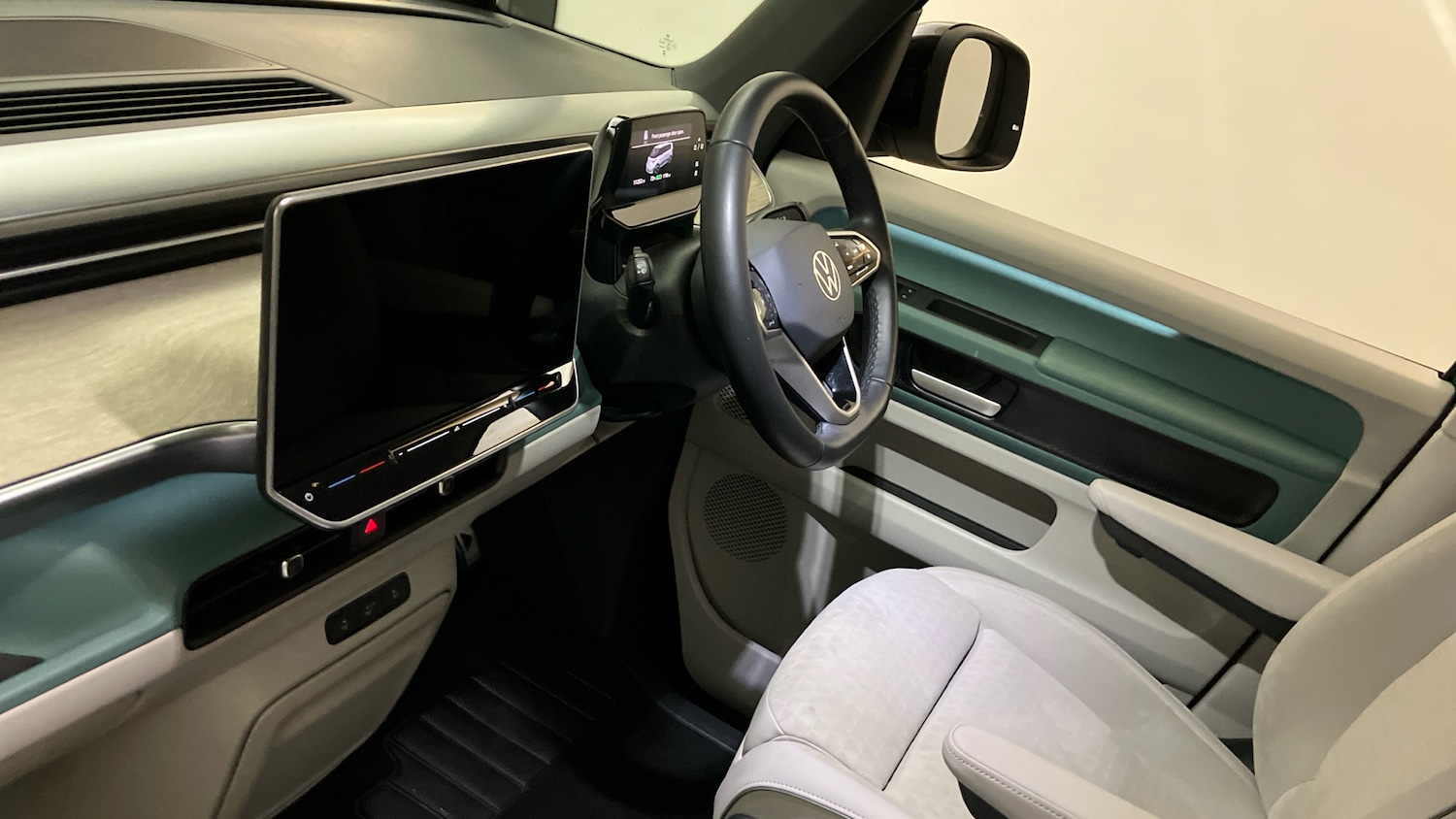 Used Volkswagen ID.Buzz 2024 for sale - 76507233: Photo 2