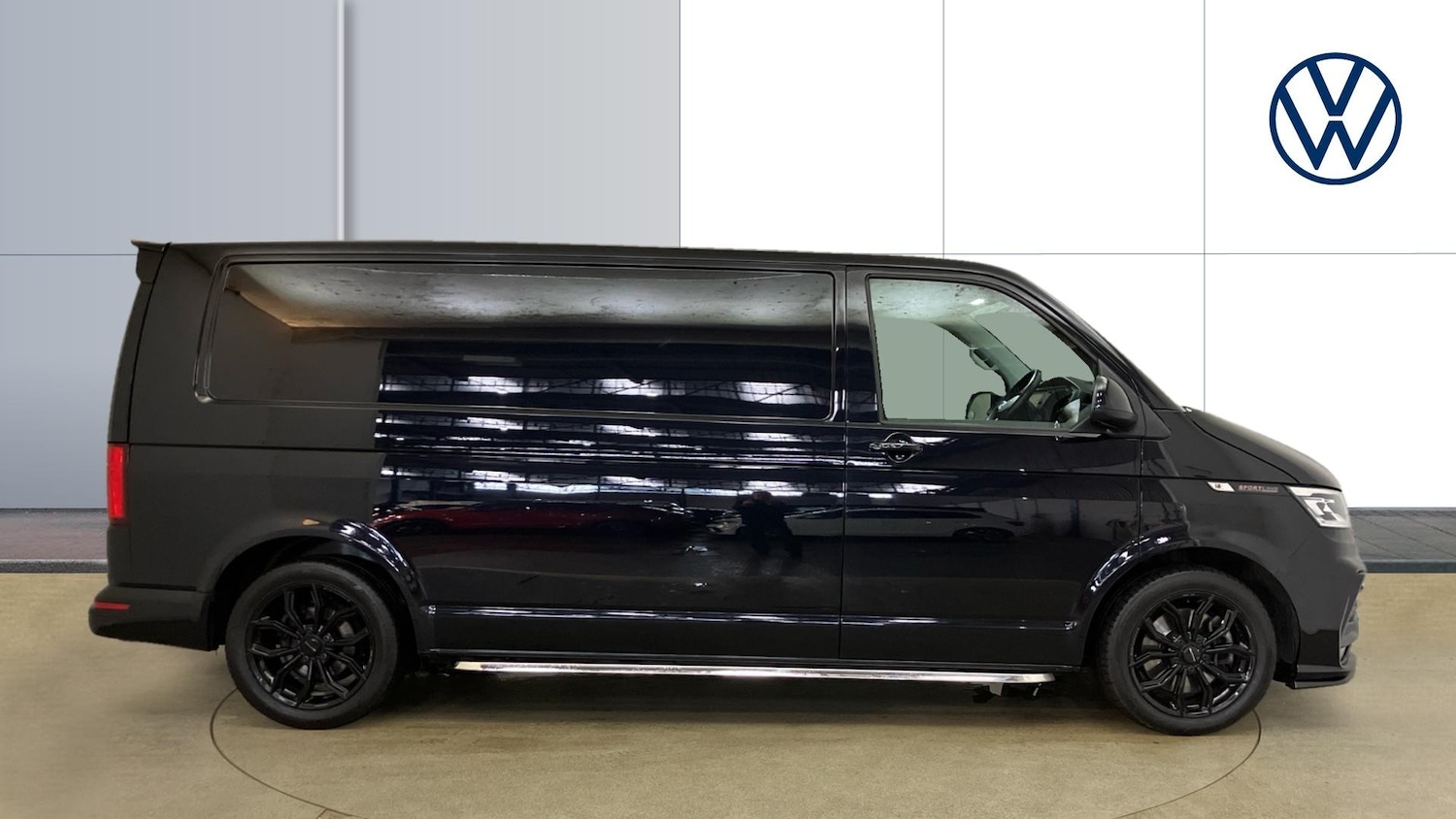 Used Volkswagen Transporter 2022 for sale - 77151870: Photo 4