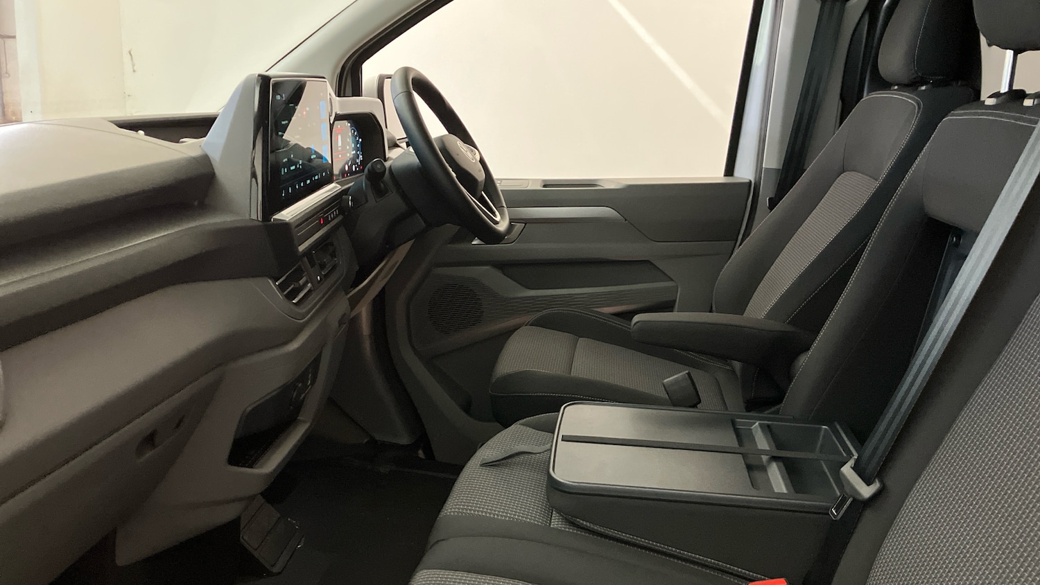 Used Volkswagen Transporter 2025 for sale - 77474598: Photo 23