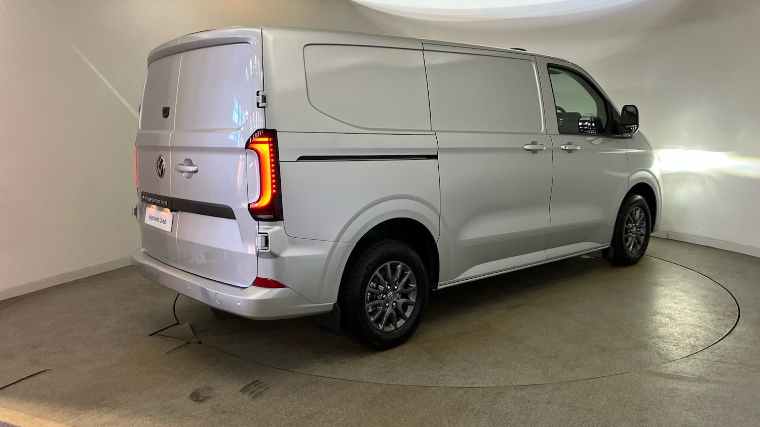 Used Volkswagen Transporter 2025 for sale - 77474598: Photo 32