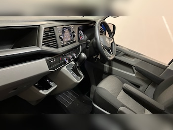 Used Volkswagen Transporter 2024 for sale - 77777470: Photo