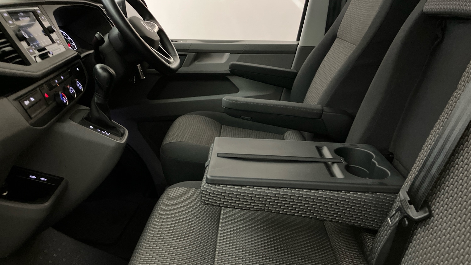 Used Volkswagen Transporter 2023 for sale - 76206509: Photo 23