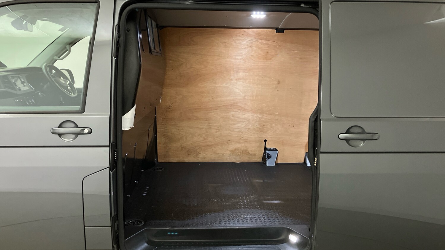 Used Volkswagen Transporter 2023 for sale - 76206509: Photo 27