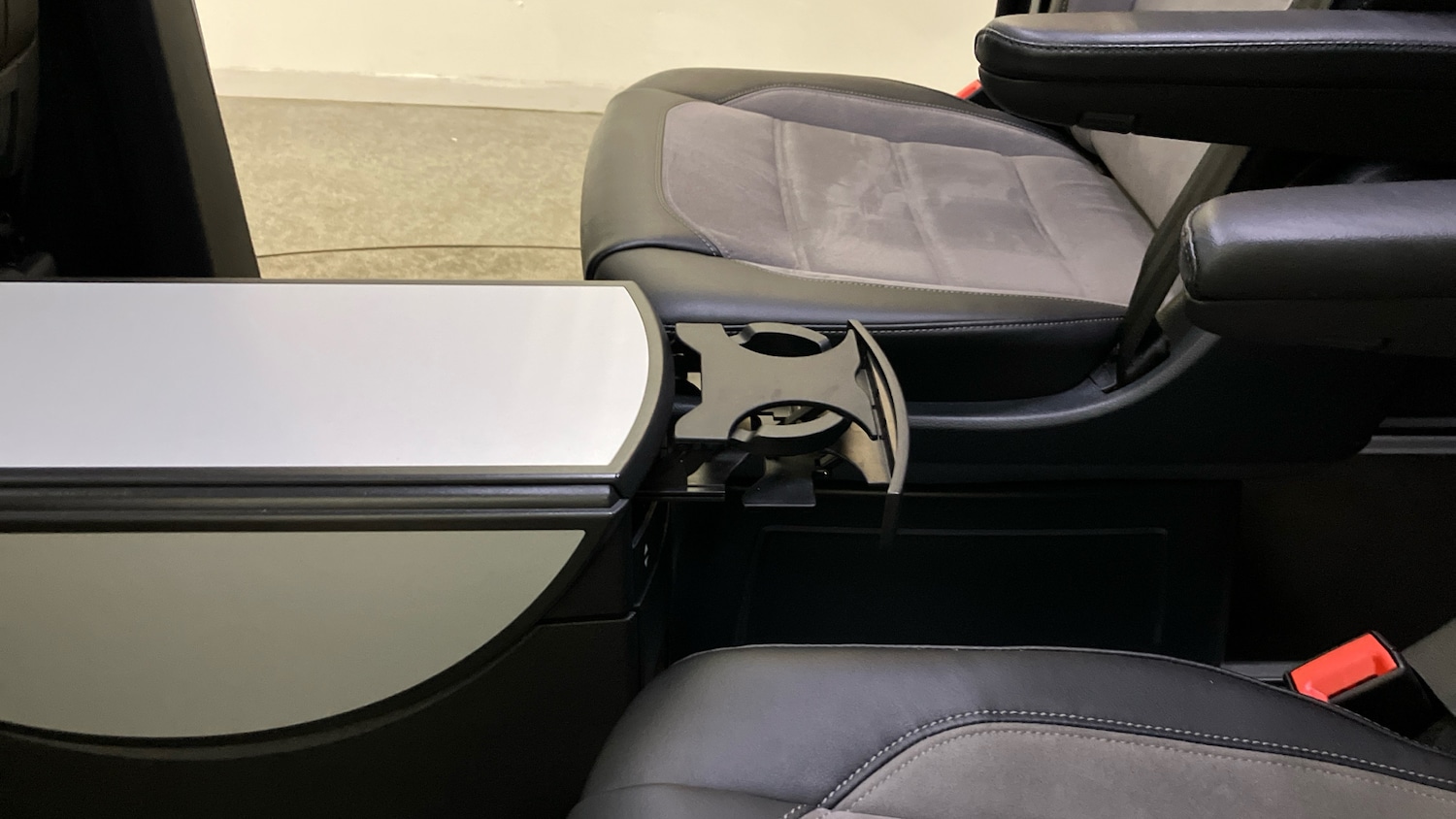 Used Volkswagen Caravelle 2020 for sale - 76329537: Photo 27