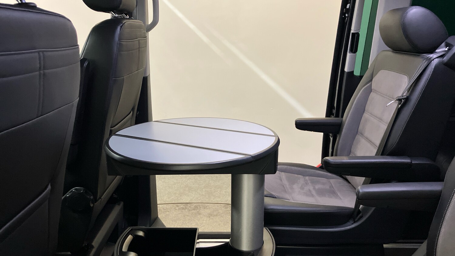 Used Volkswagen Caravelle 2020 for sale - 76329537: Photo 28