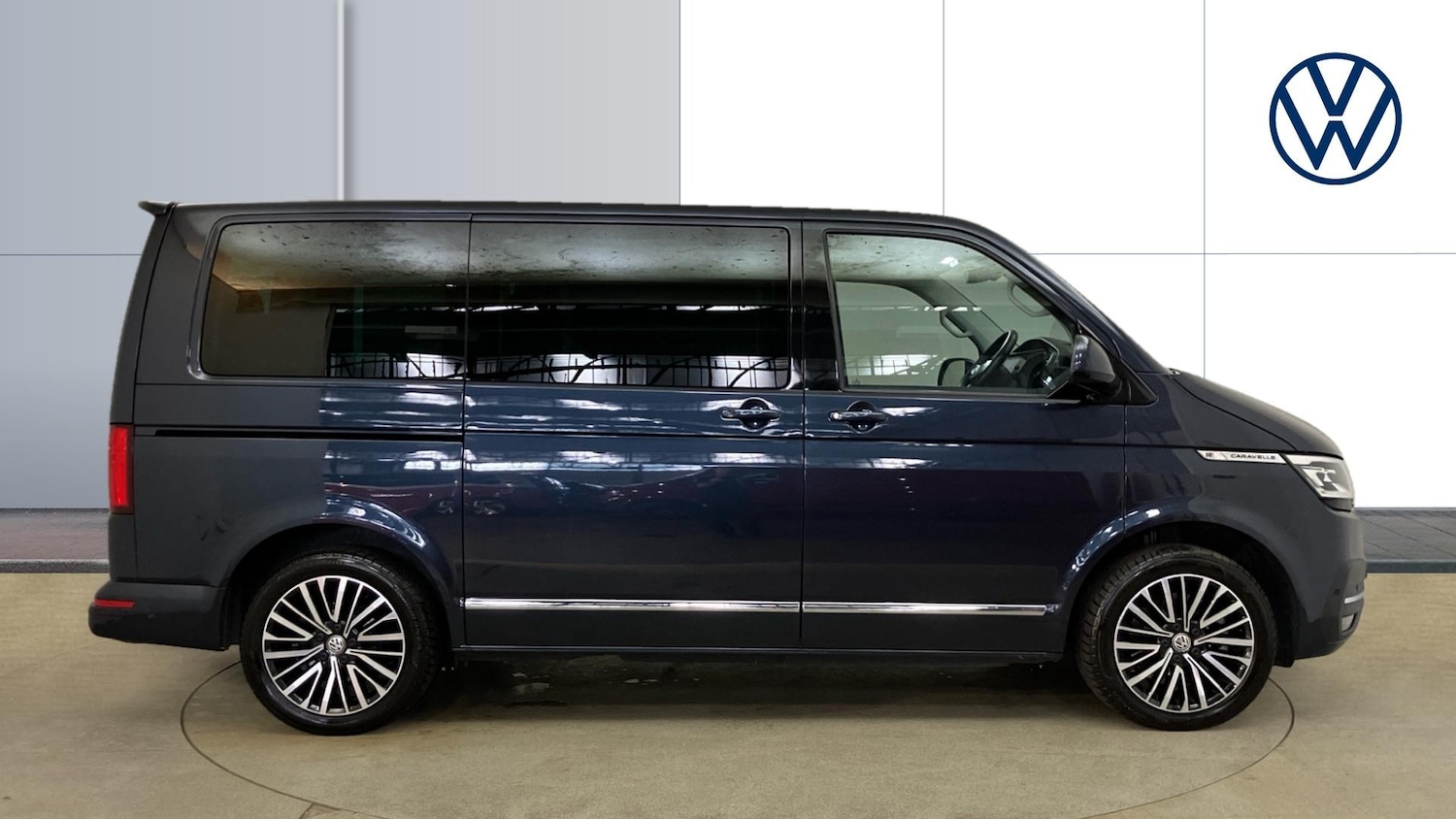 Used Volkswagen Caravelle 2020 for sale - 76329537: Photo 4