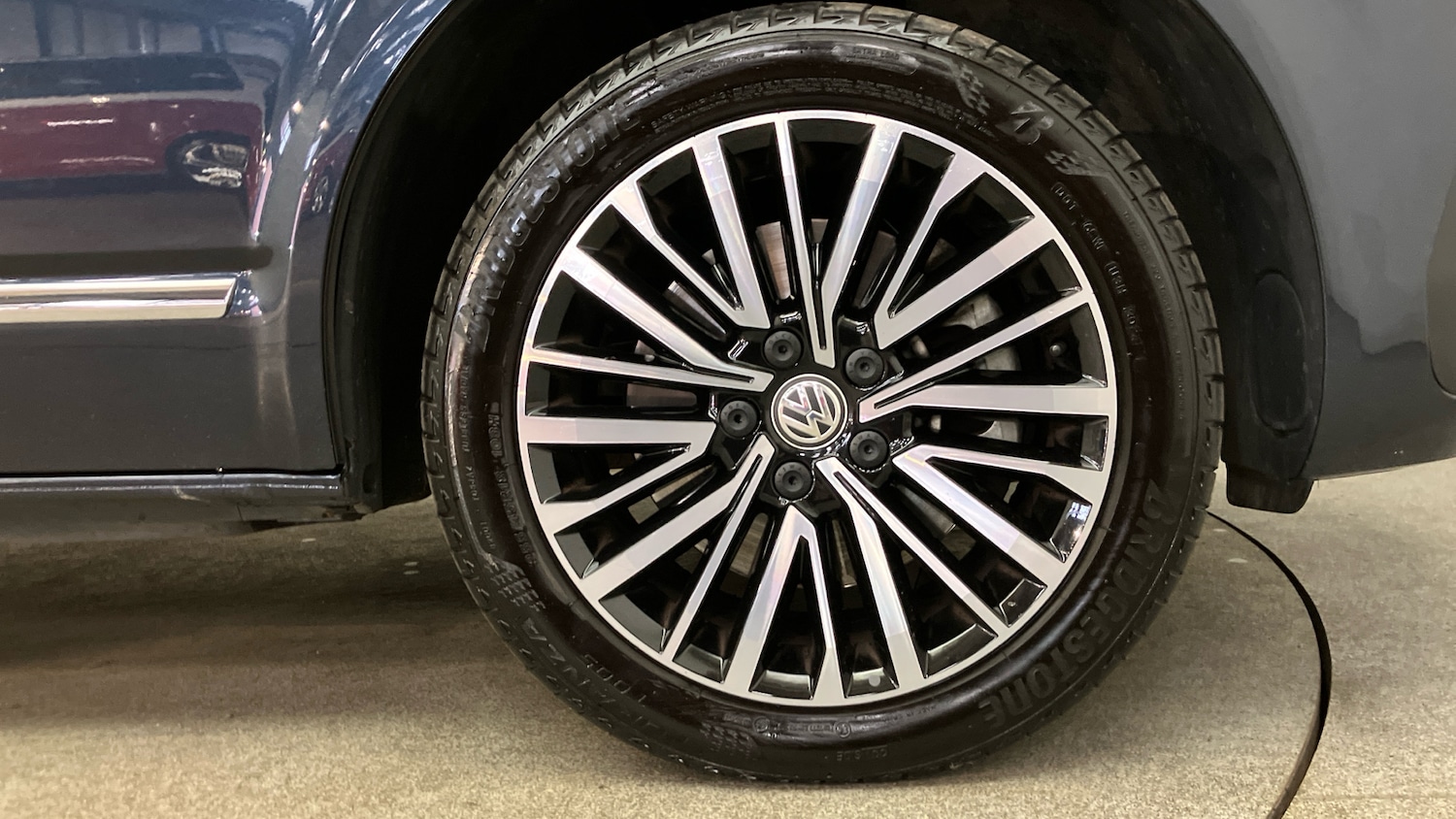 Used Volkswagen Caravelle 2020 for sale - 76329537: Photo 5