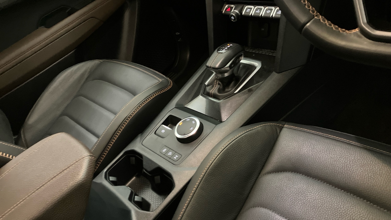 Used Volkswagen Amarok 2025 for sale - 77128106: Photo 14