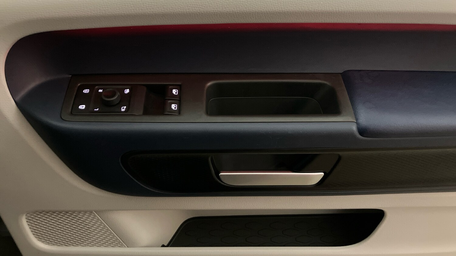 Used Volkswagen ID.Buzz 2022 for sale - 76683997: Photo 19