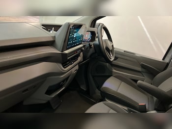 Used Volkswagen Transporter 2025 for sale - 77846337: Photo