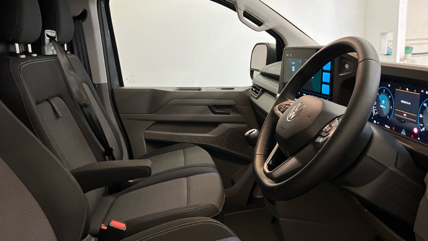 Used Volkswagen Transporter 2025 for sale - 76156510: Photo 15