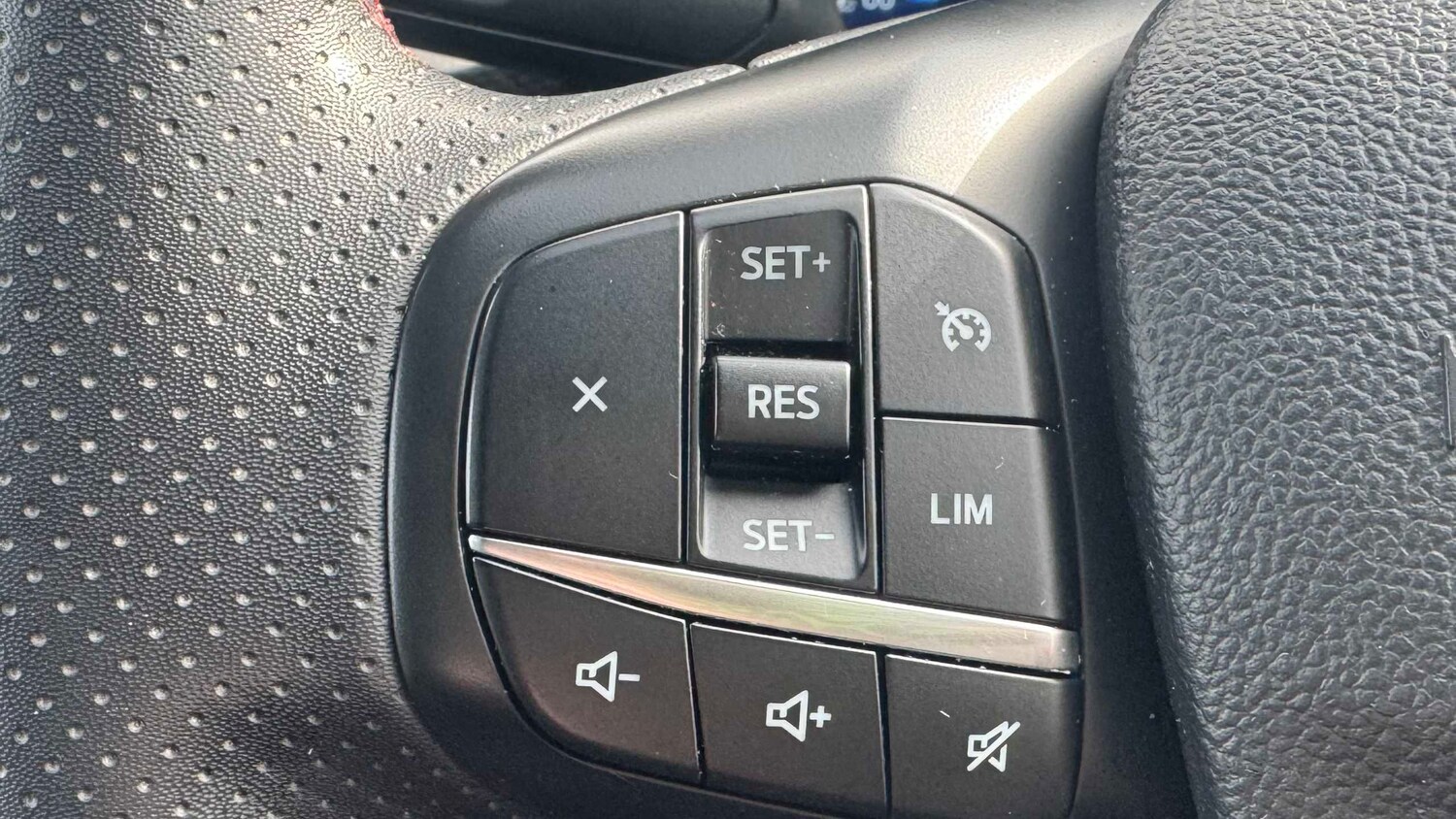 Used Ford Kuga for sale - 77859491: Photo 17