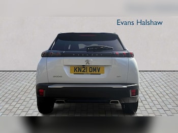 Used Peugeot 2008 2021 for sale - 78052357: Photo