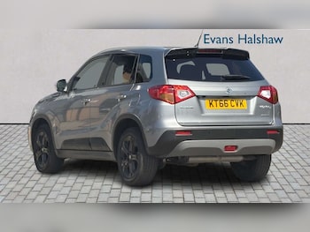 Used Suzuki Vitara 2017 for sale - 79486793: Photo