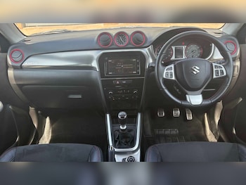 Used Suzuki Vitara 2017 for sale - 79486793: Photo