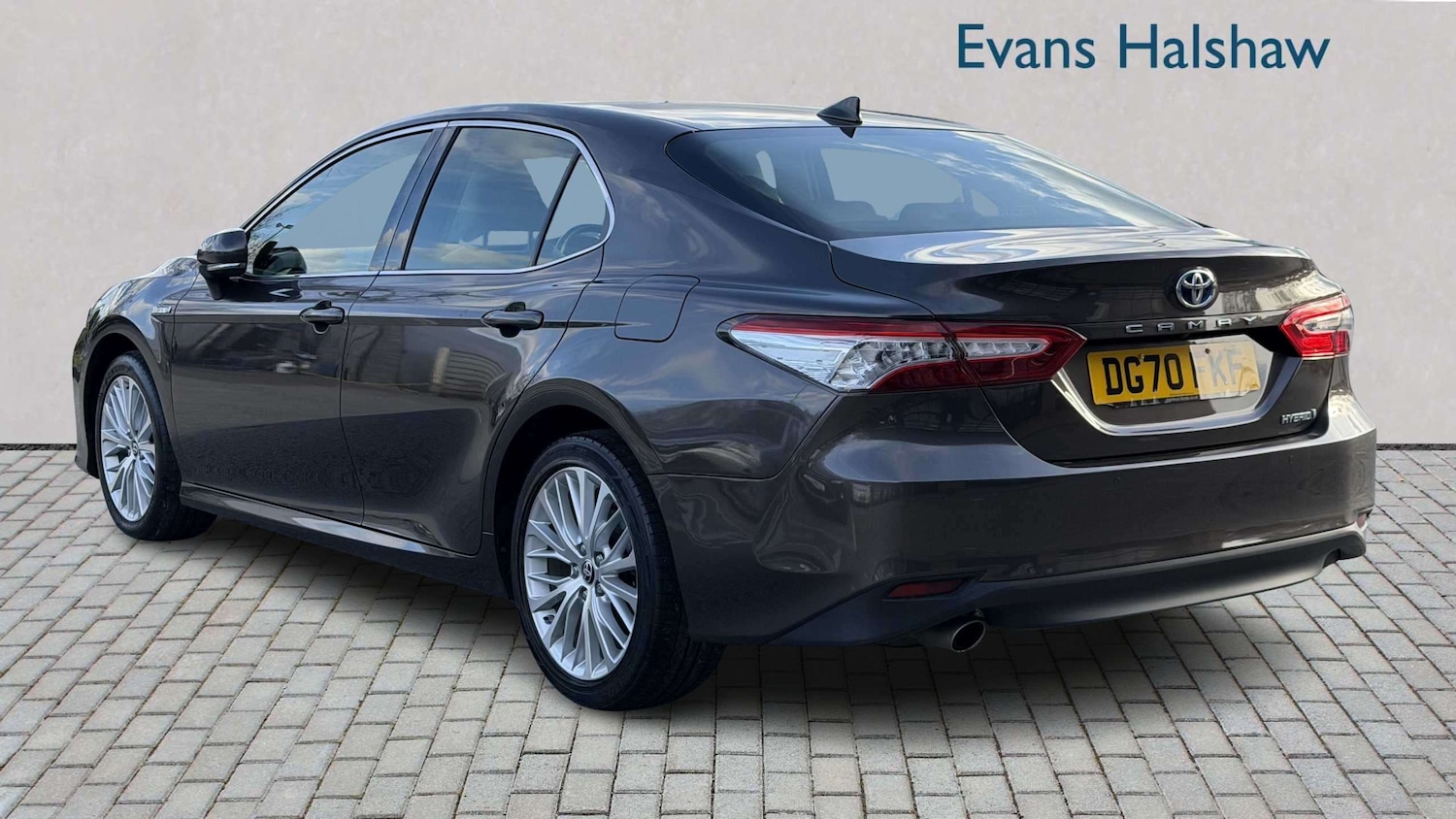 Used Toyota Camry 2020 for sale - 77856449: Photo 3