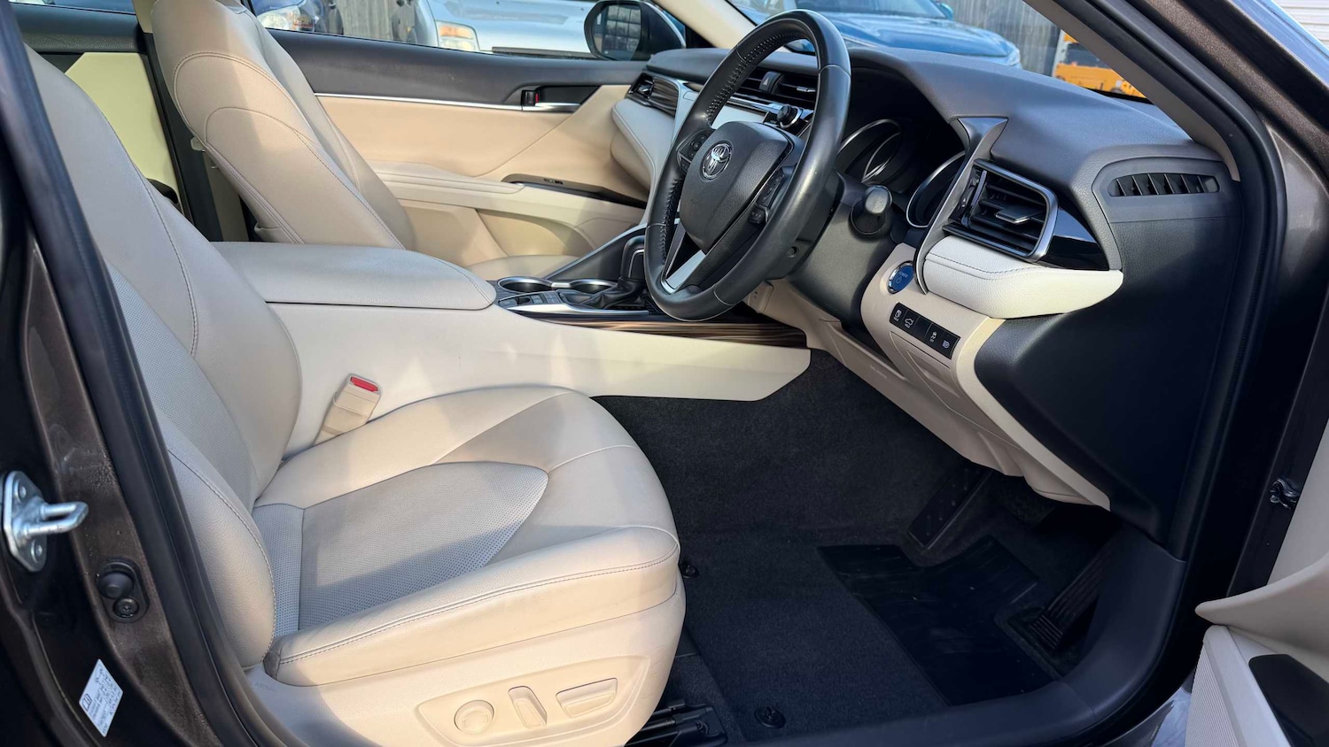 Used Toyota Camry 2020 for sale - 77856449: Photo 5