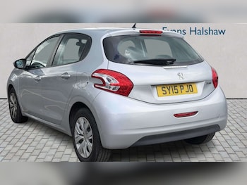 Used Peugeot 208 2015 for sale - 78761096: Photo